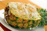 Жареный рис в ананасе (Тайская кухня)