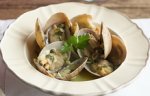 Моллюски в зеленом соусе (кухня страны Басков)
