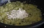 Хек с моллюсками в чесночно-винном соусе (кухня Страны Басков)